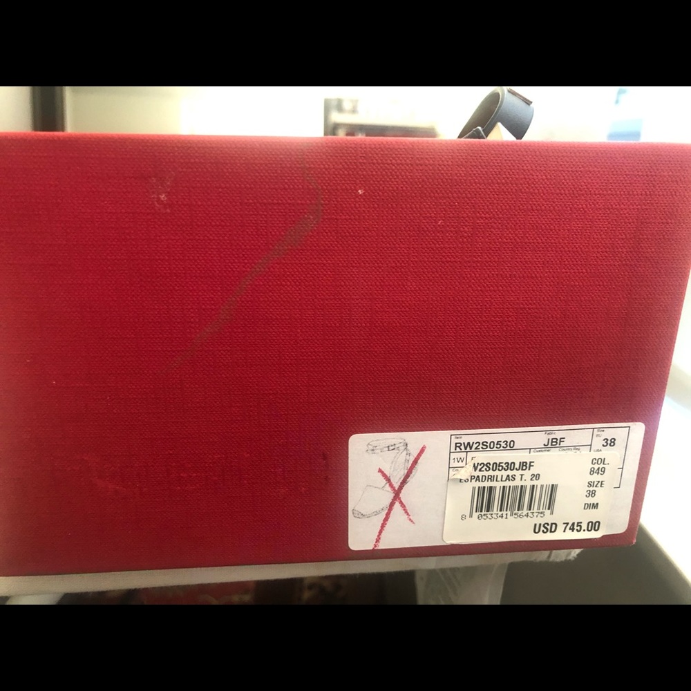 💯 Authentic Free Shipping! VALENTINO  sandals - Picture 5 of 6